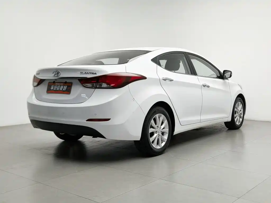 Hyundai Elantra 2017