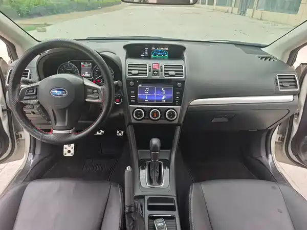 Subaru XV 2015
