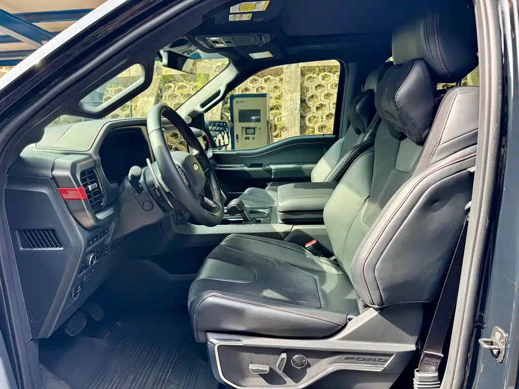Ford F-150 Raptor 2025 — фото 12
