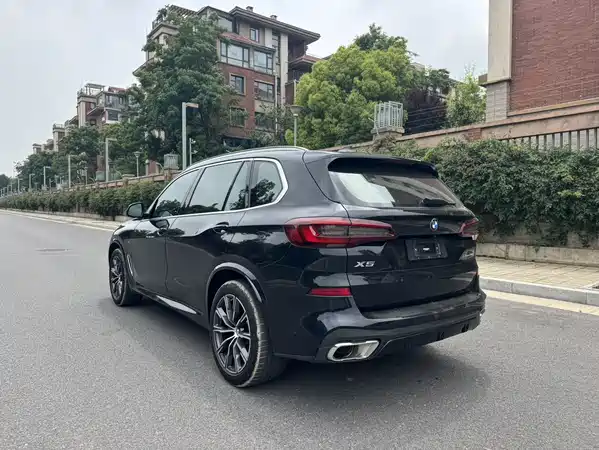 BMW X5 2022