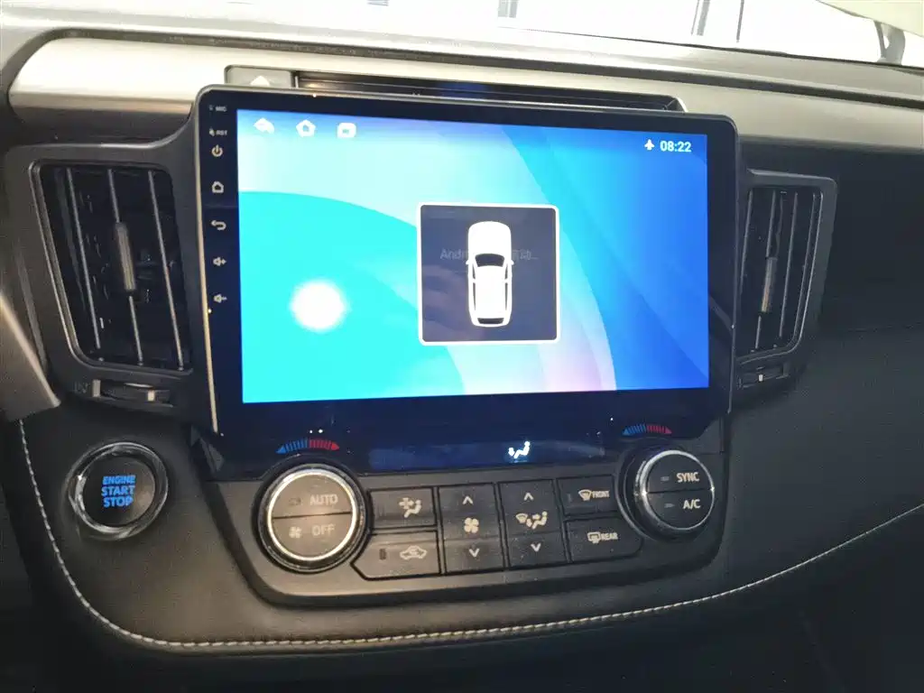 Toyota RAV4 2019 — фото 13