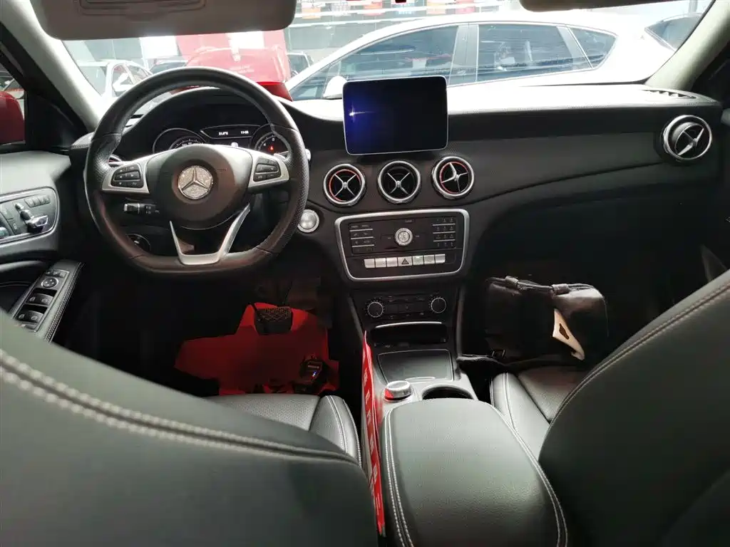 Mercedes-Benz GLA 2019 — фото 10