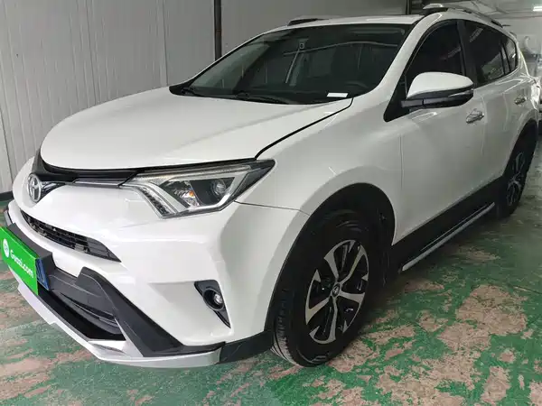 Toyota RAV4 2016