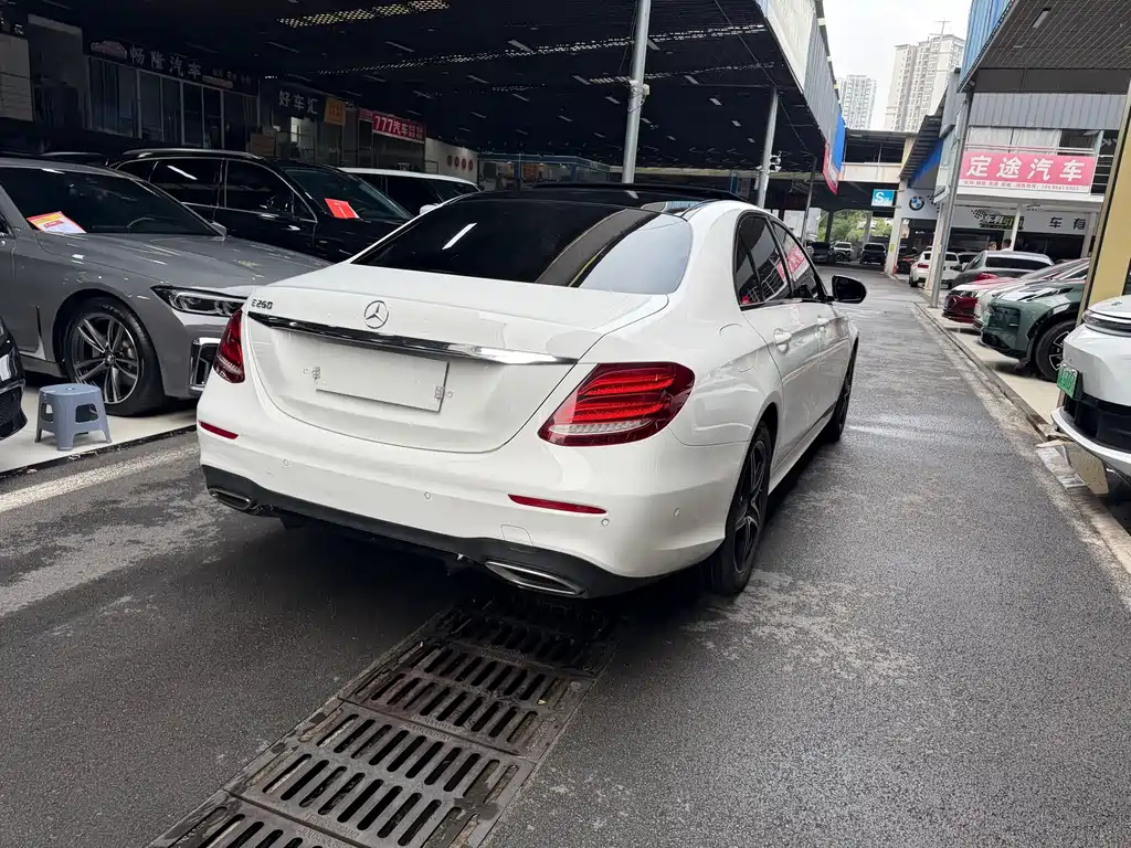 Mercedes-Benz E-Class 2020