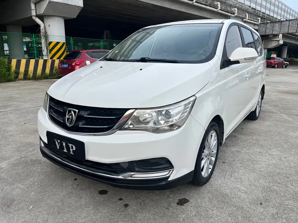 Baojun 730 2018