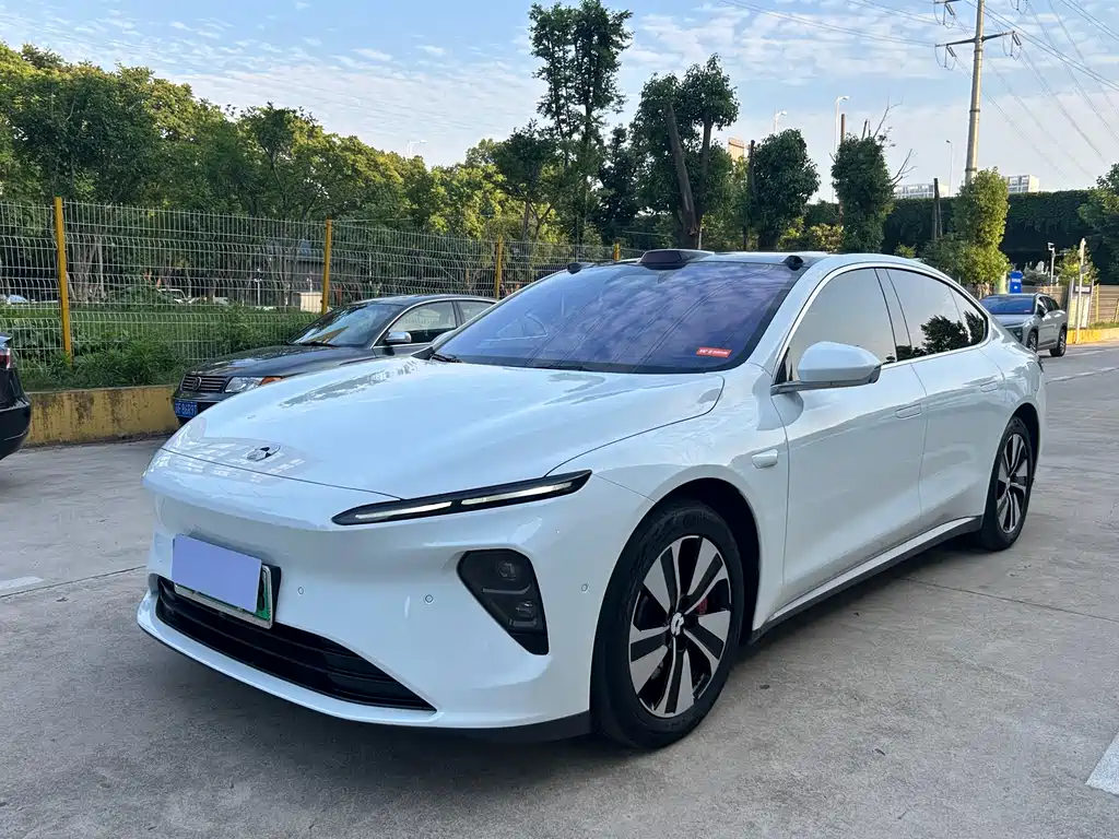 NIO ET7 2023
