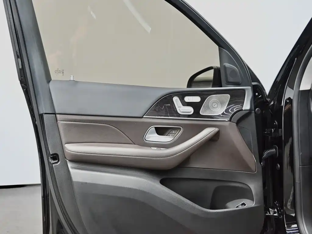 Mercedes-Benz GLE 2023 — фото 19