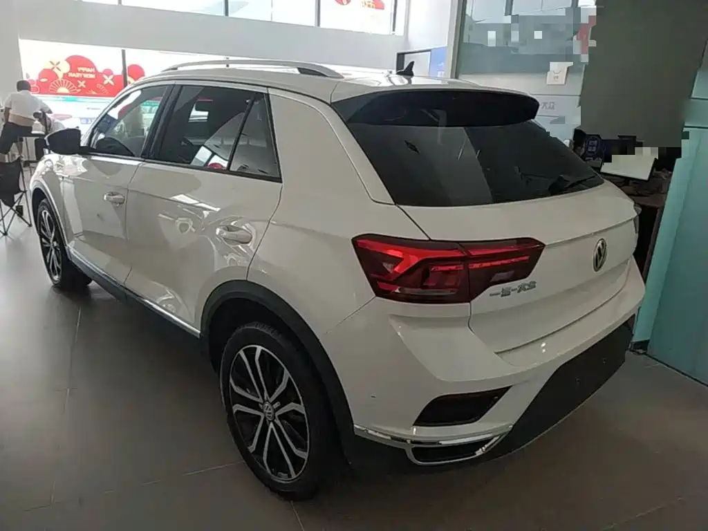 Volkswagen T-Roc 2019