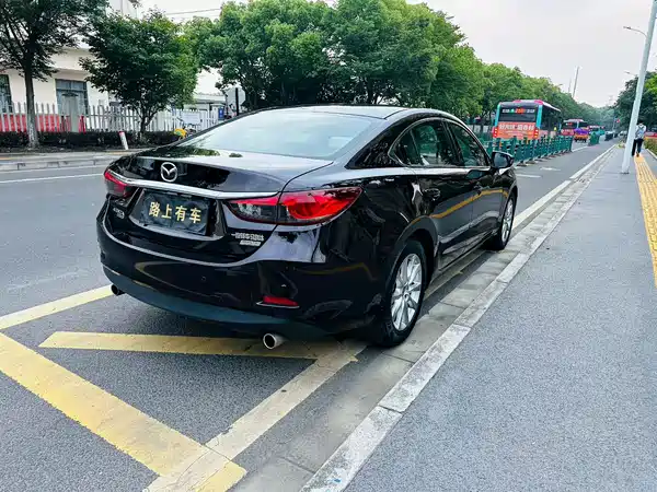 Mazda Atenza 2015
