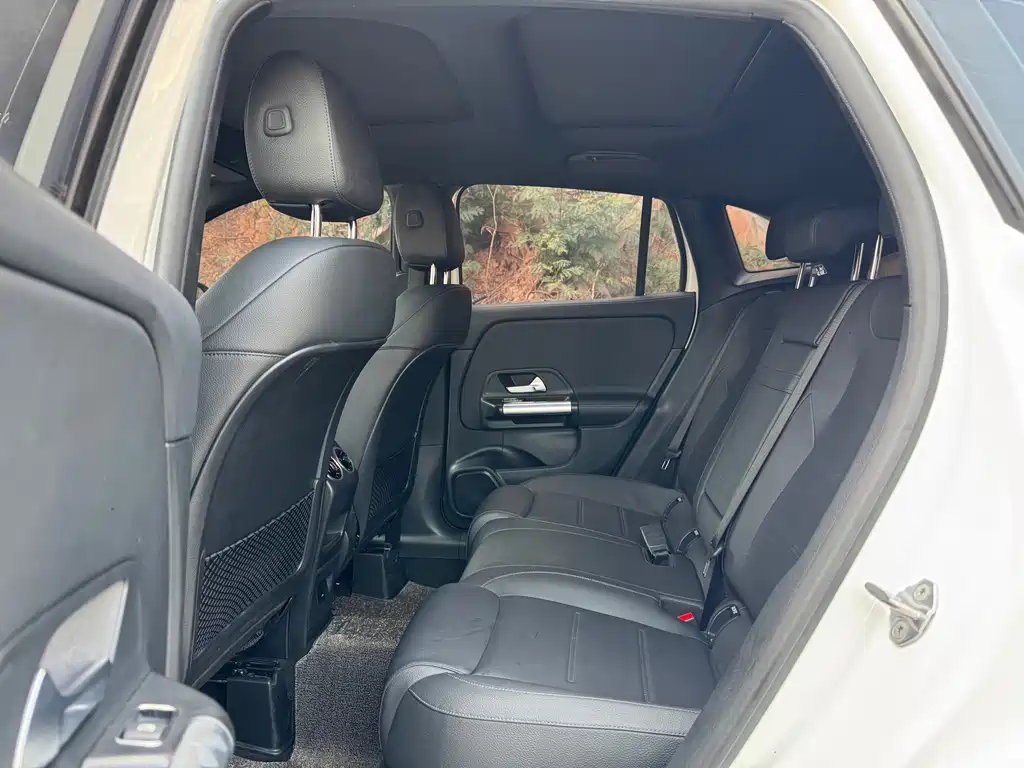 Mercedes-Benz GLA 2021 — фото 12