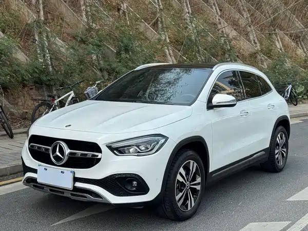 Mercedes-Benz GLA 2022