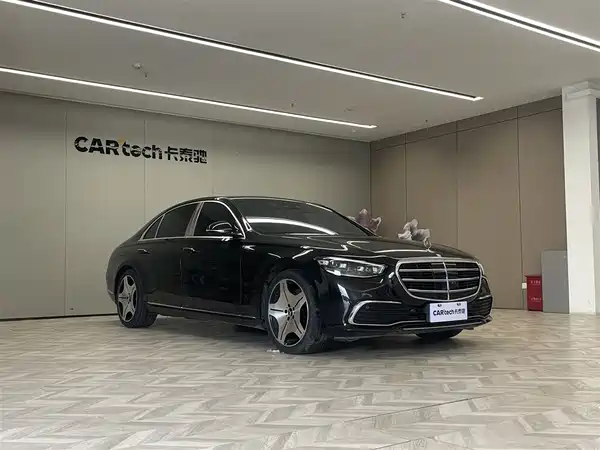 Mercedes-Benz S-Class 2021