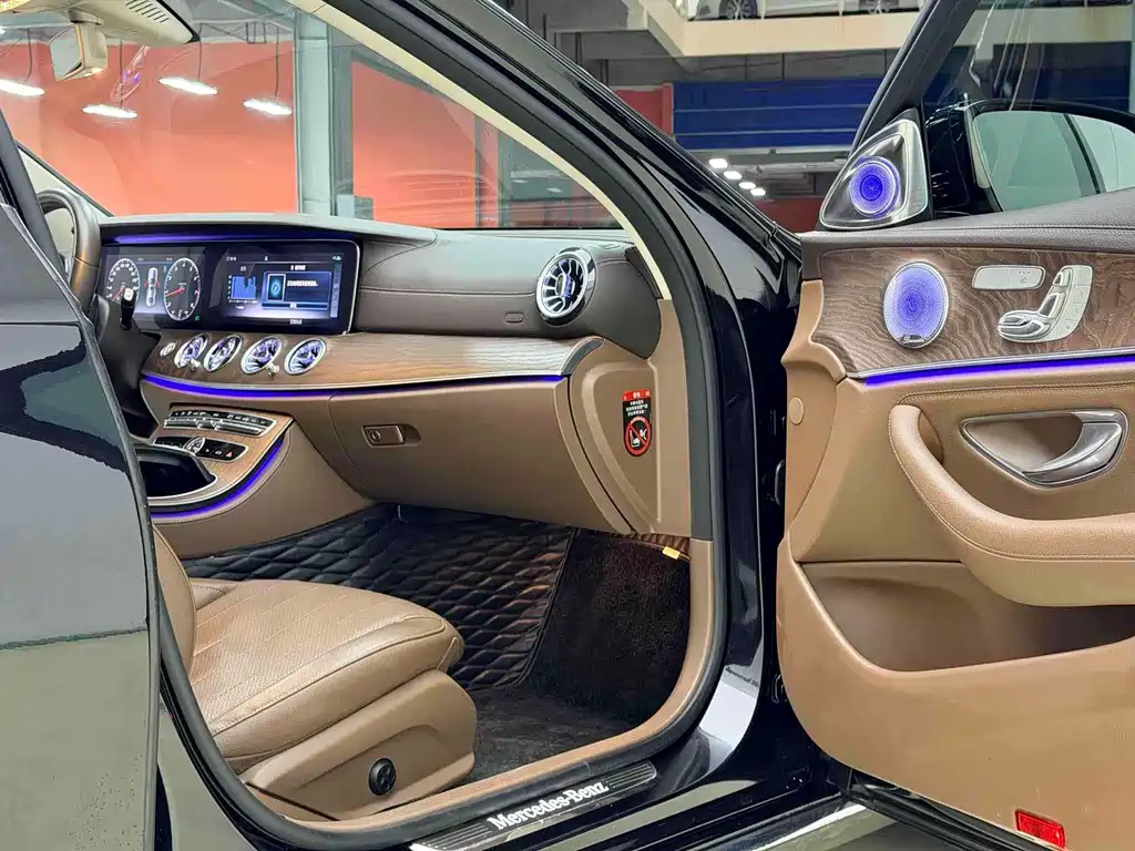 Mercedes-Benz E-Class 2020 — фото 4