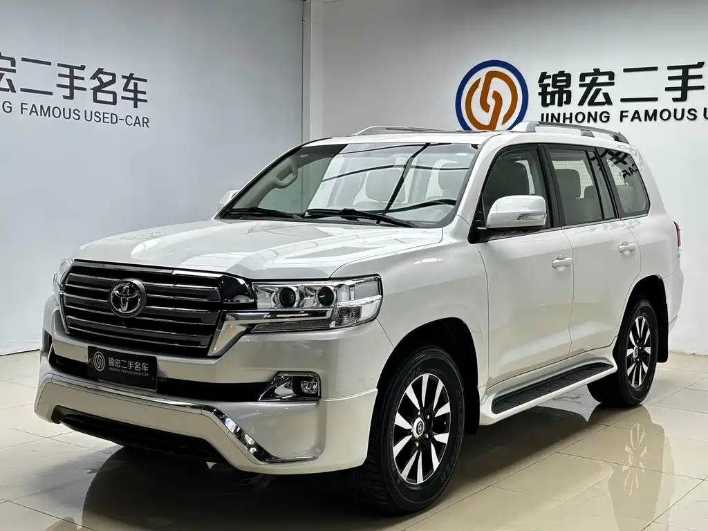 Toyota Land Cruiser 2018 — фото 1
