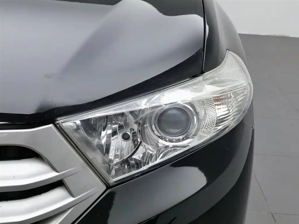 Toyota Highlander 2014 — фото 7