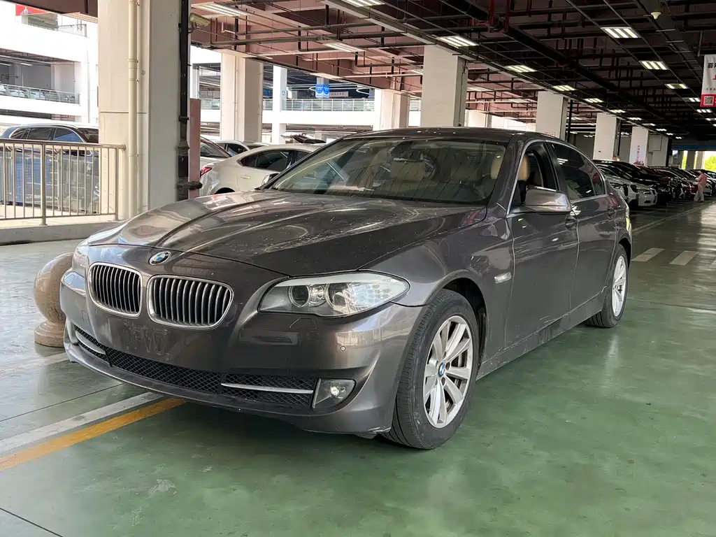 BMW 5 Series 2012