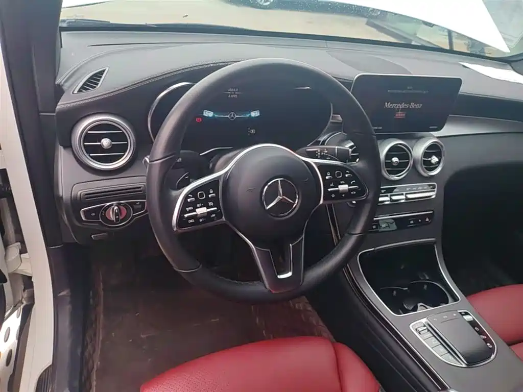 Mercedes-Benz GLC Coupe 2023 — фото 11