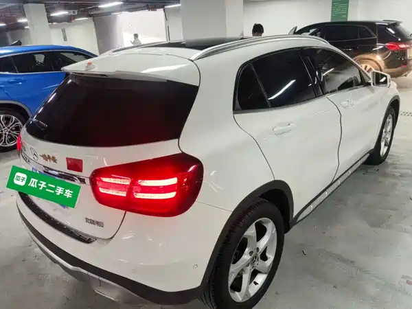 Mercedes-Benz GLA 2019