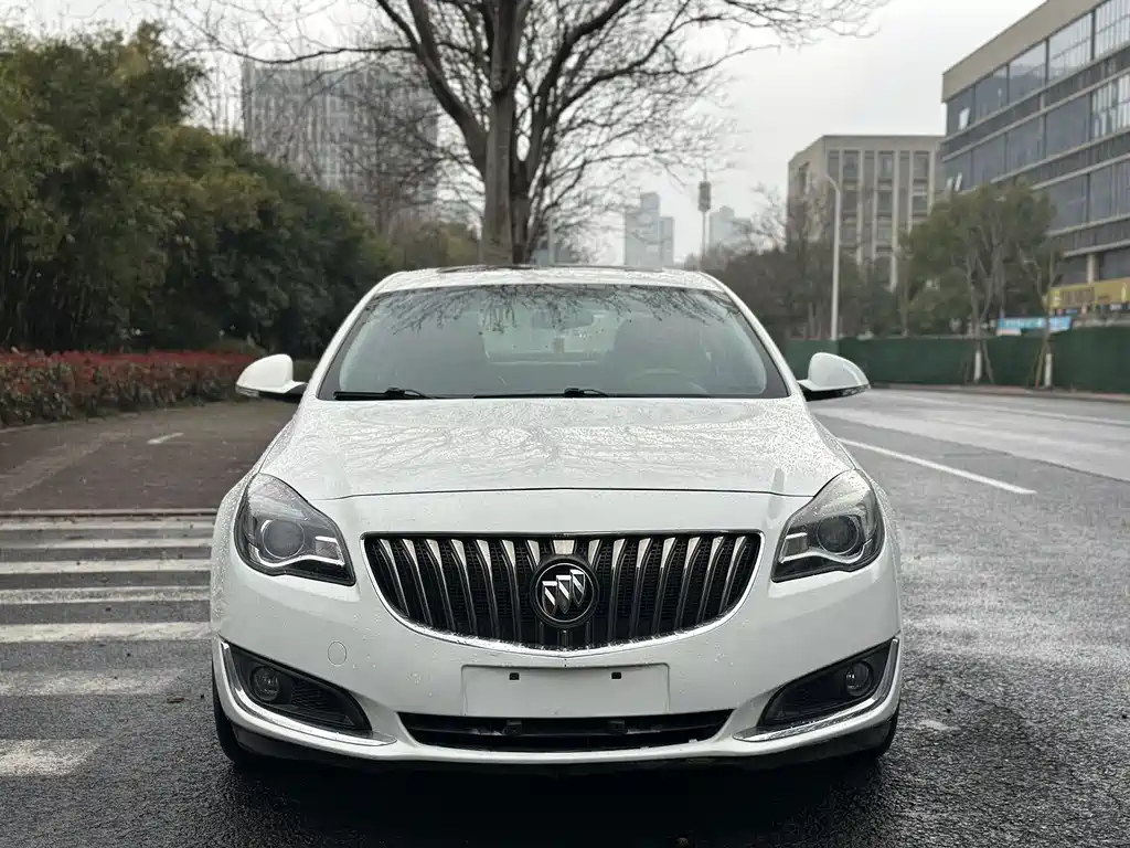 Buick Regal 2017 — фото 2