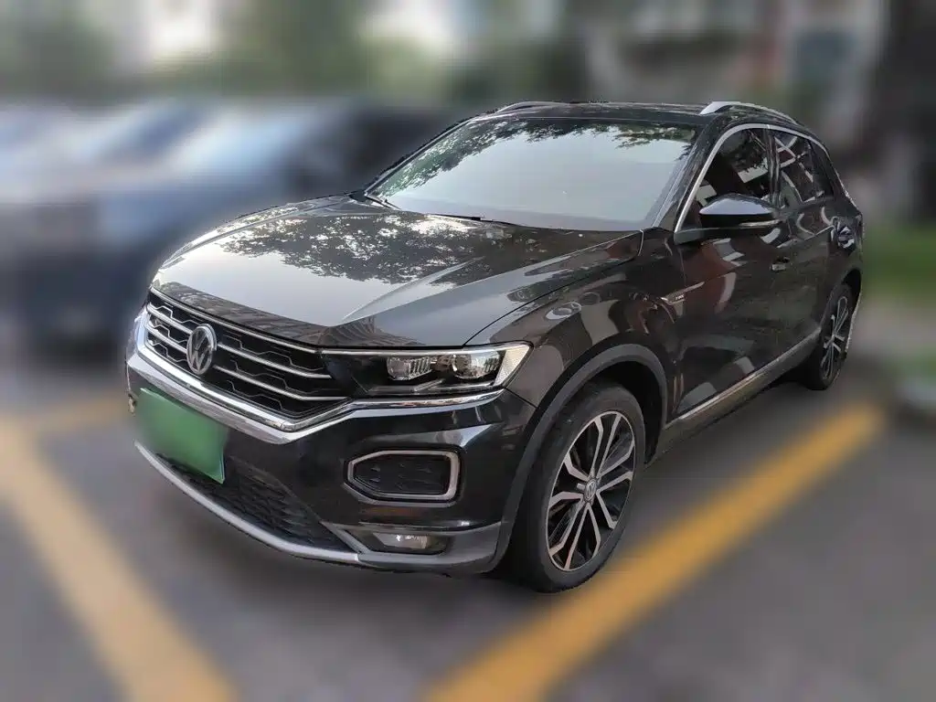 Volkswagen T-Roc 2019 — фото 1