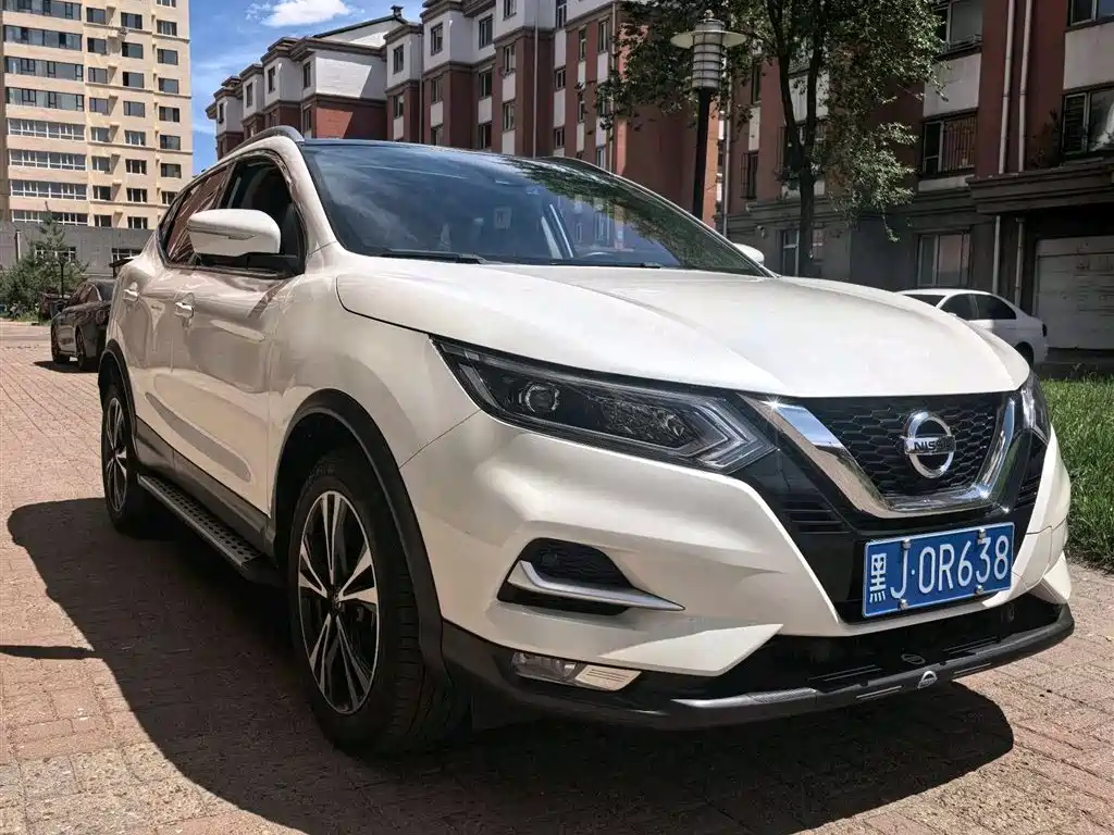 Nissan Qashqai 2022 — фото 3