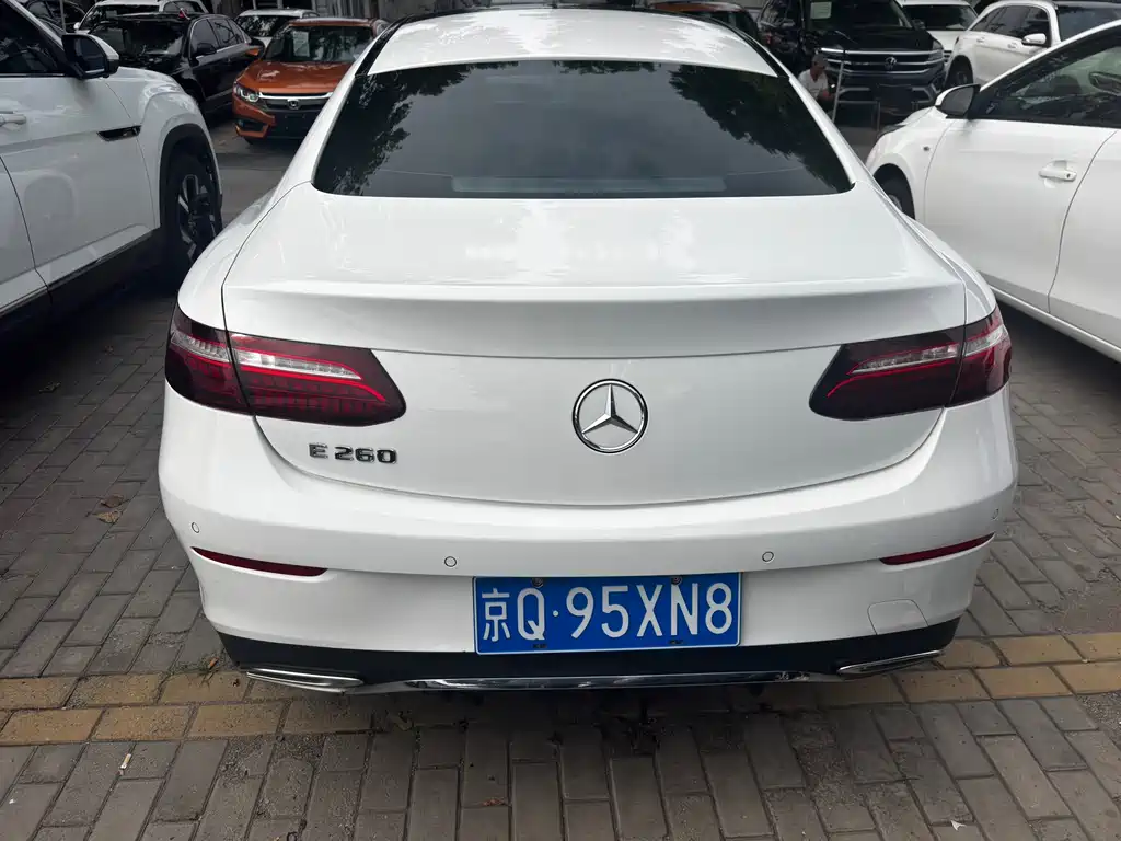 Mercedes-Benz E-Class 2023 — фото 14