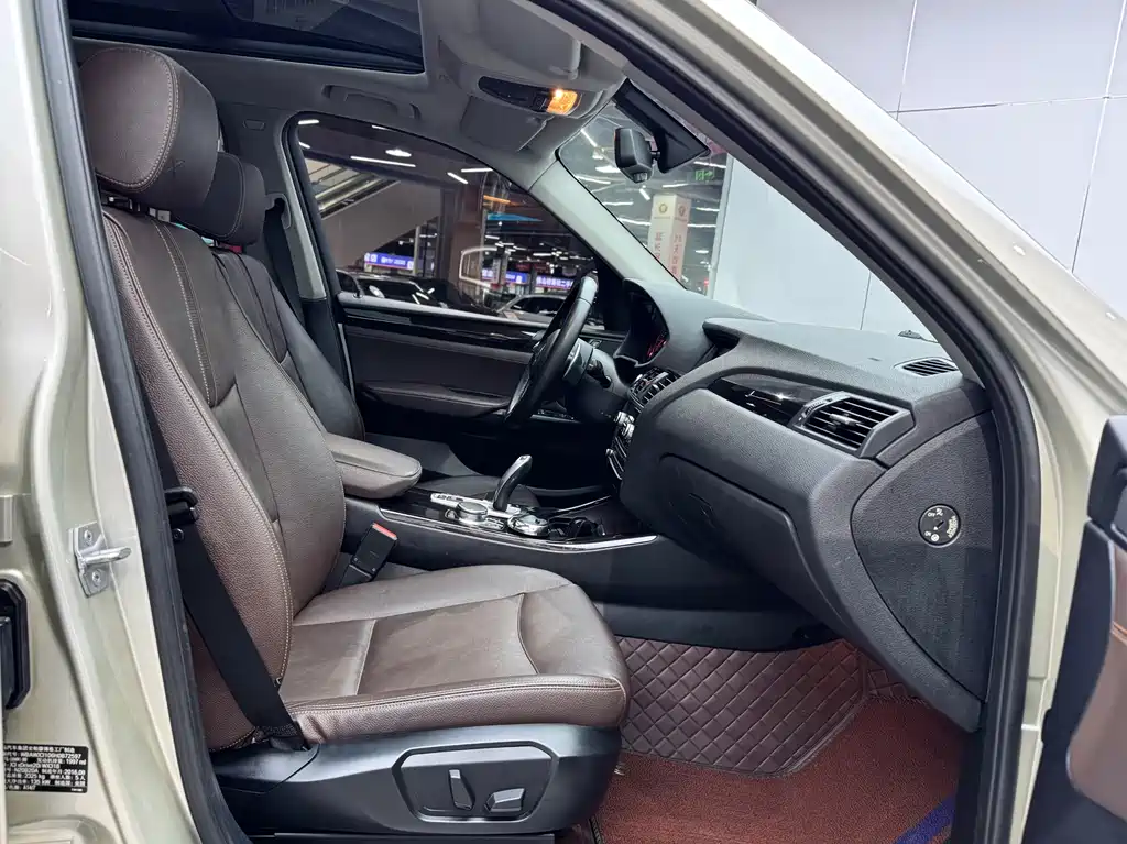 BMW X3 2016 — фото 17