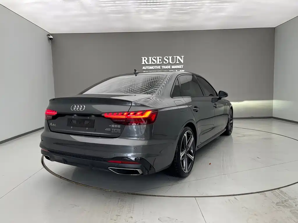 Audi A4L 2022