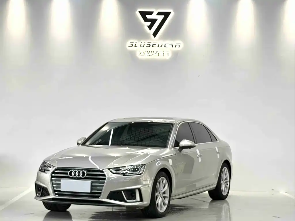 Audi A4L 2019