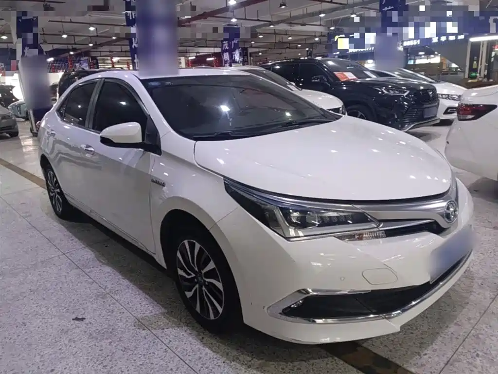Toyota Corolla 2019 — фото 4