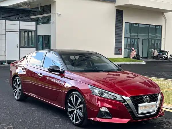 Nissan Teana 2021