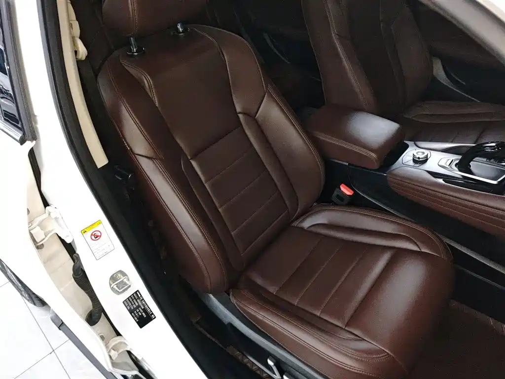 Haval F7 2020 — фото 25