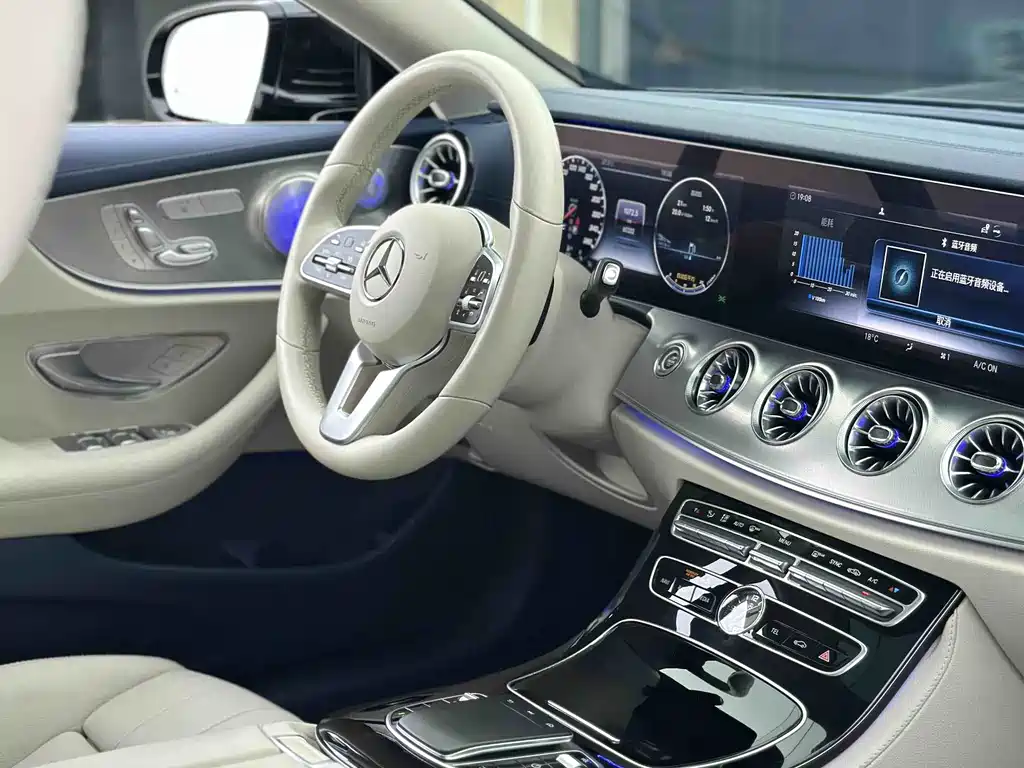 Mercedes-Benz E-Class 2020 — фото 6