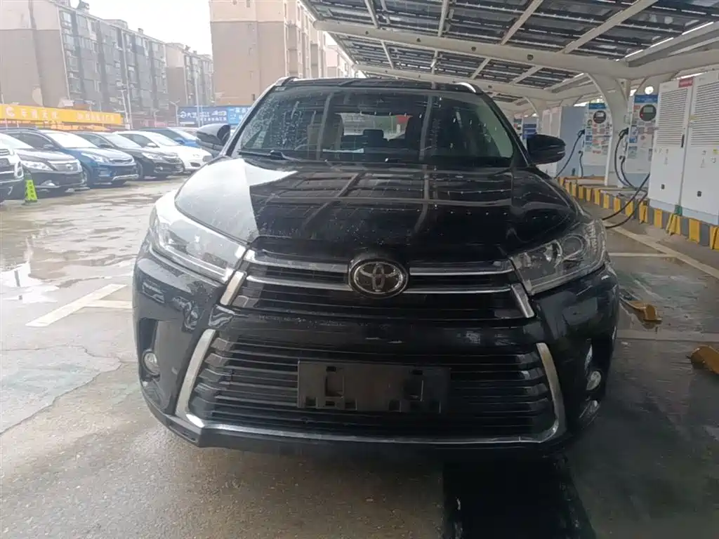 Toyota Highlander 2018 — фото 3