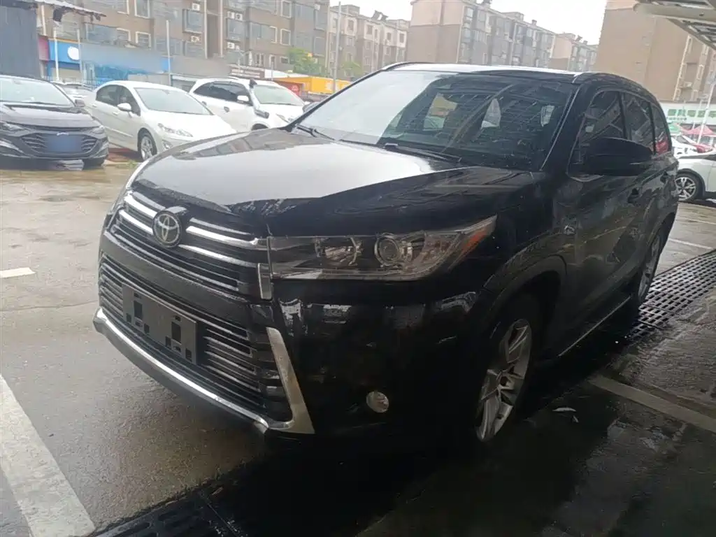 Toyota Highlander 2018 — фото 2