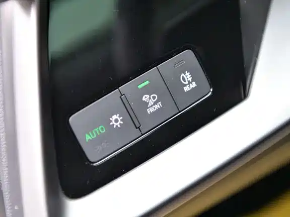 Audi A3 2023 — фото 17