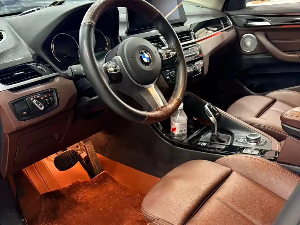 BMW X1 2021 — фото 4