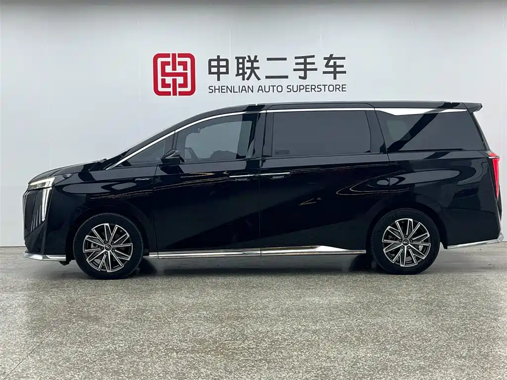 GAC Motor Trumpchi M8 2023 — фото 4