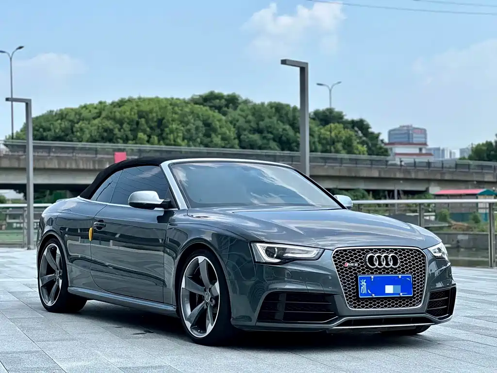 Audi RS 5 2016 — фото 9