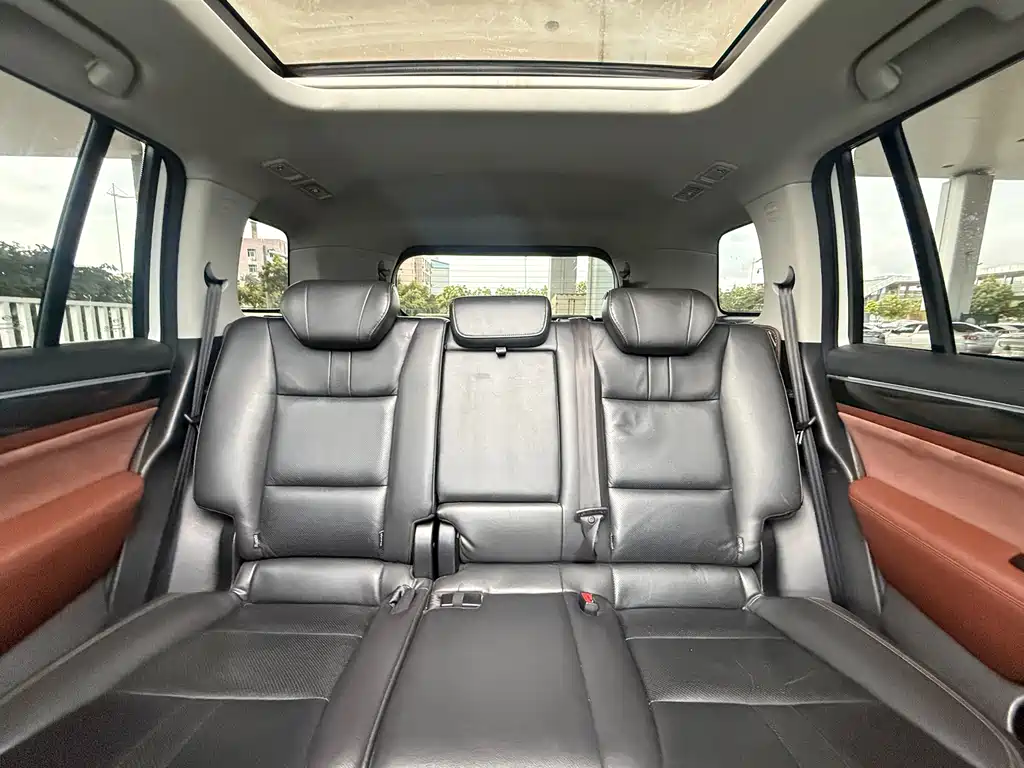 GAC Motor Trumpchi GS8 2019 — фото 11
