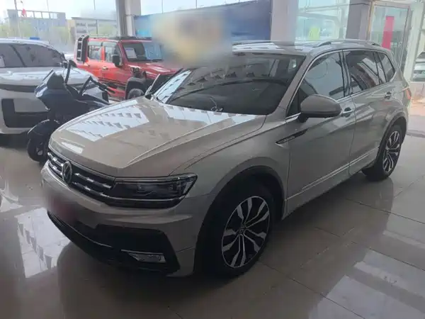 Volkswagen Tiguan L 2021