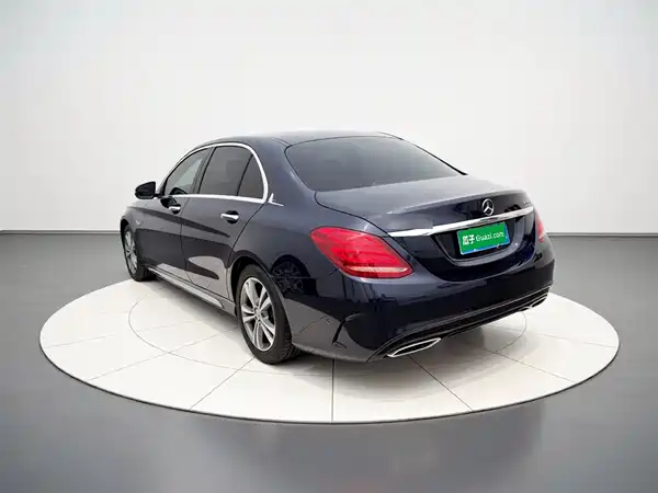 Mercedes-Benz C-Class 2018