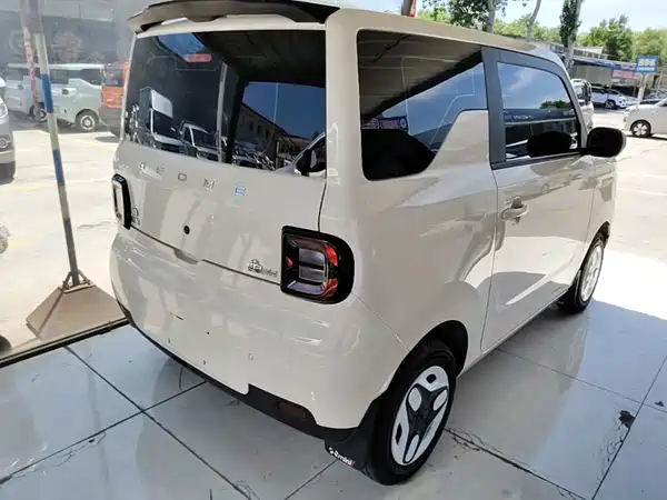 Geely Galaxy Panda 2025