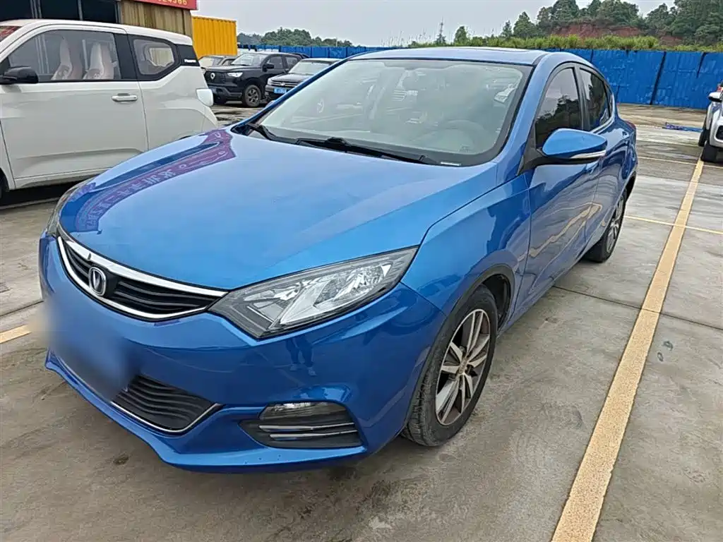 Changan Eado XT 2015 — фото 1