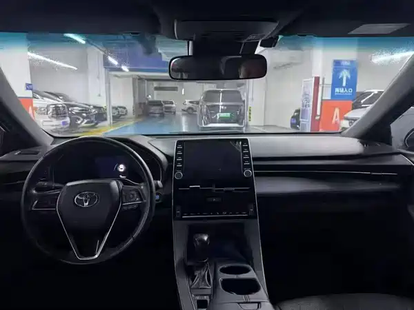 Toyota Avalon 2020