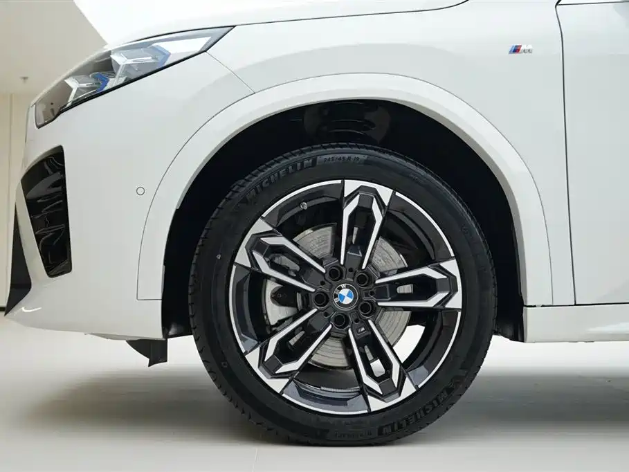 BMW X2 2025 — фото 15