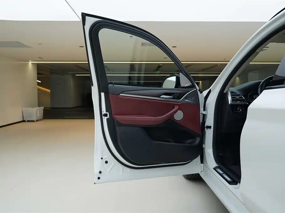 BMW X3 2021 — фото 17
