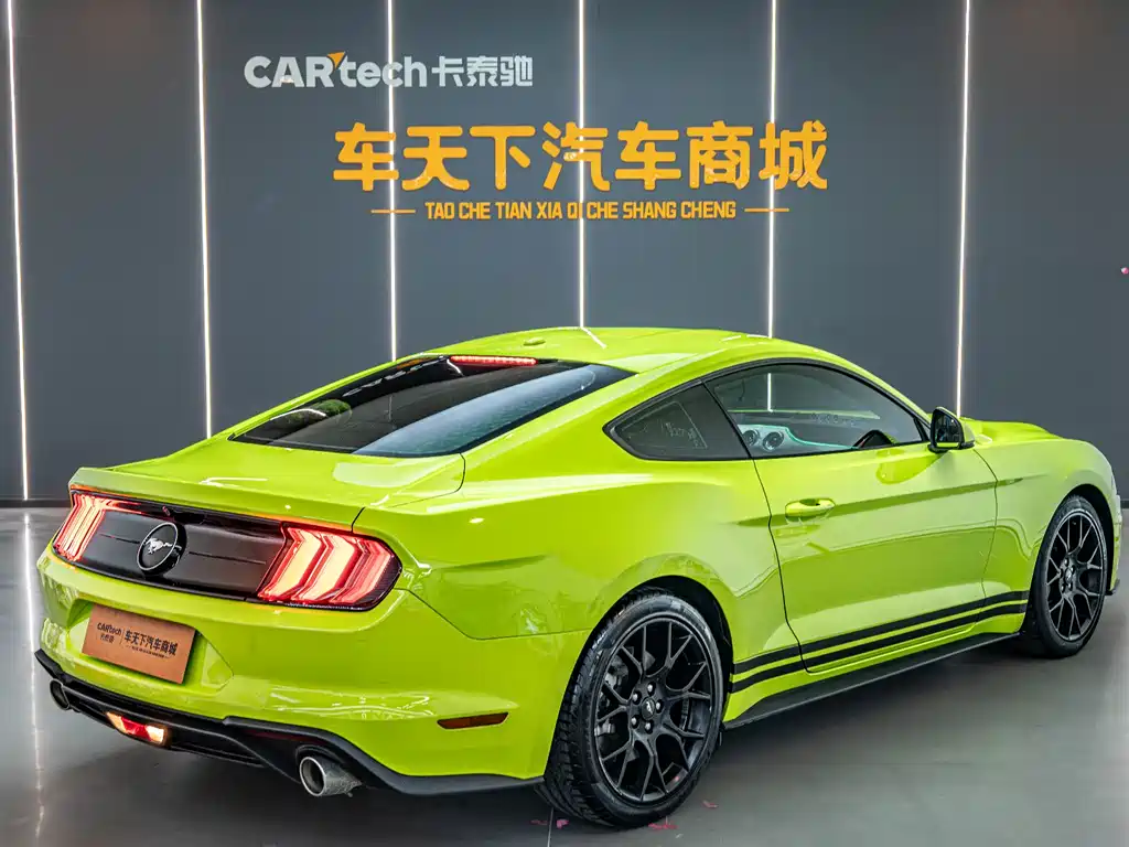 Ford Mustang 2020 — фото 4