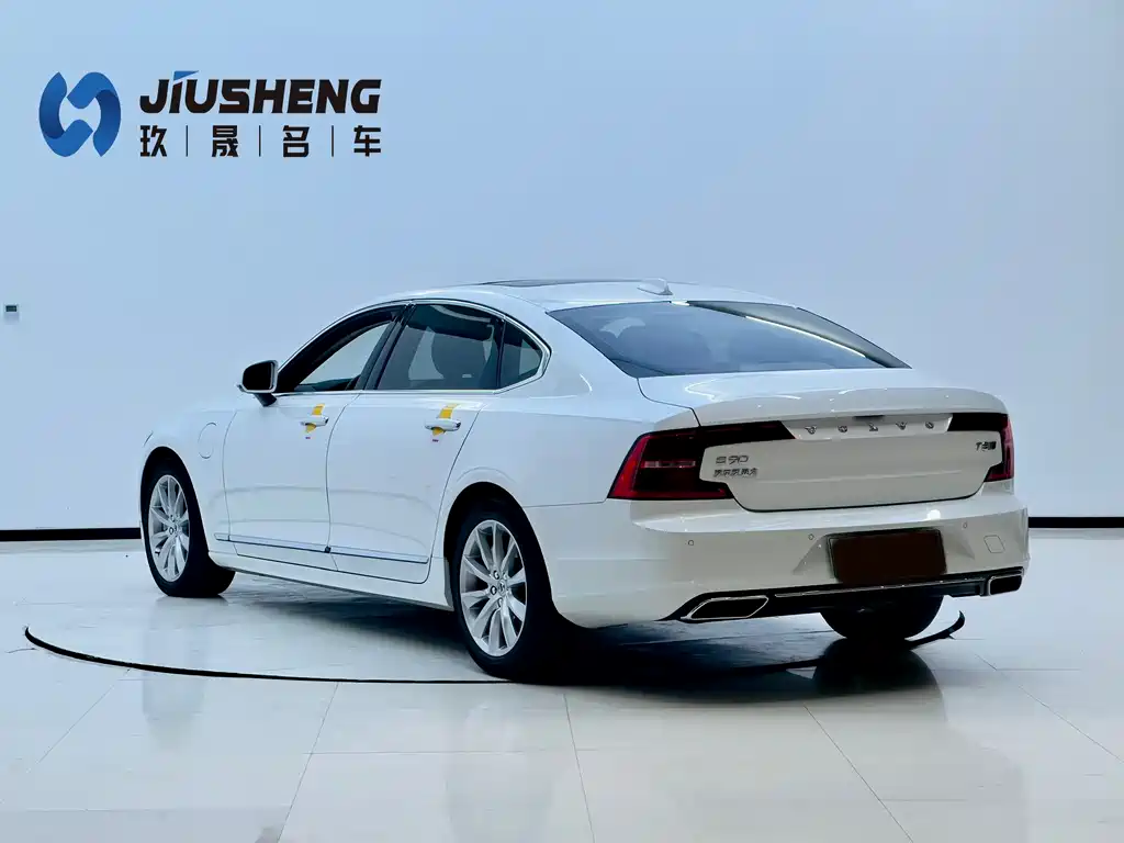 Volvo S90 PHEV 2020 — фото 4
