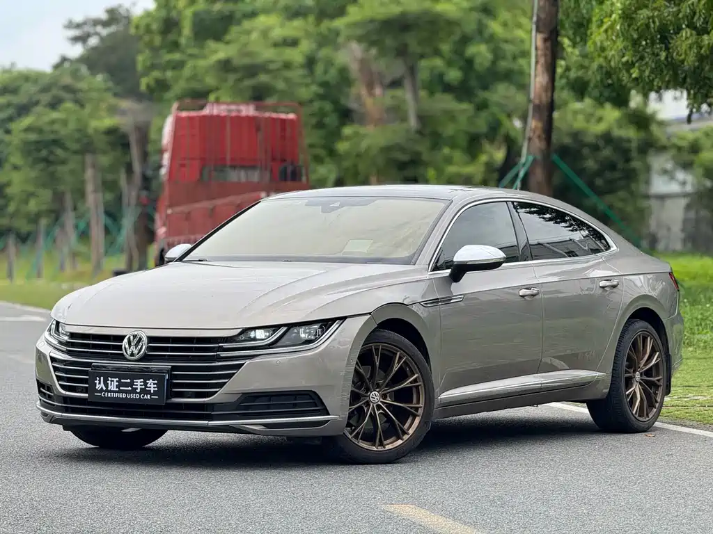 Volkswagen CC 2019 — фото 1